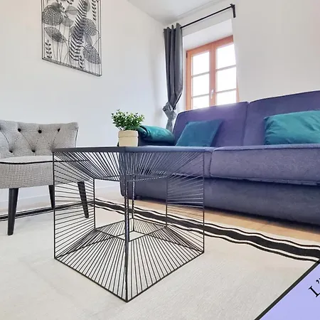 Charme Et Elegance Daire *