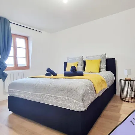 Charme Et Elegance *