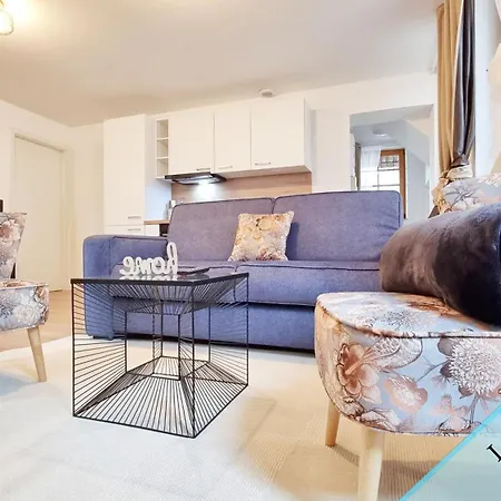 Charme Et Elegance Sainte-Croix-en-Plaine